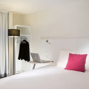 Ibis Styles Centre Gare Beffroi 3*, Lille France